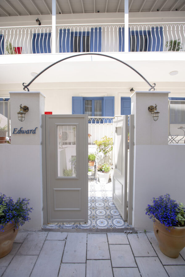 מלון דירות Ed Art Hotel