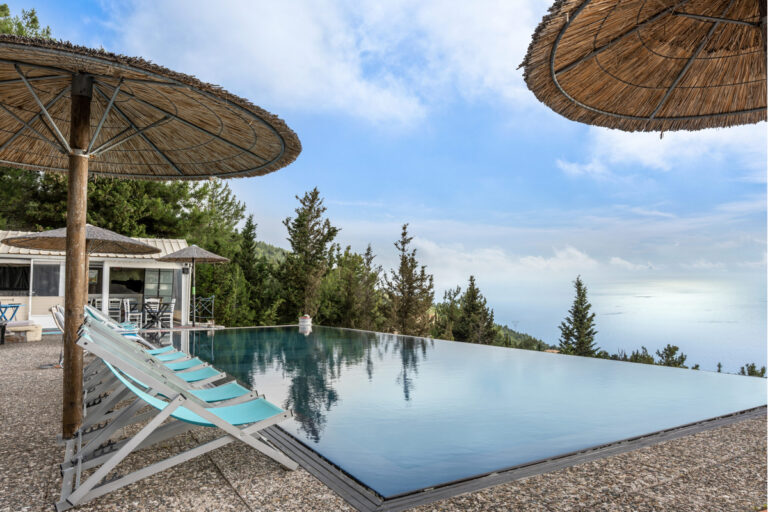 Serenity Boutique Suites_8
