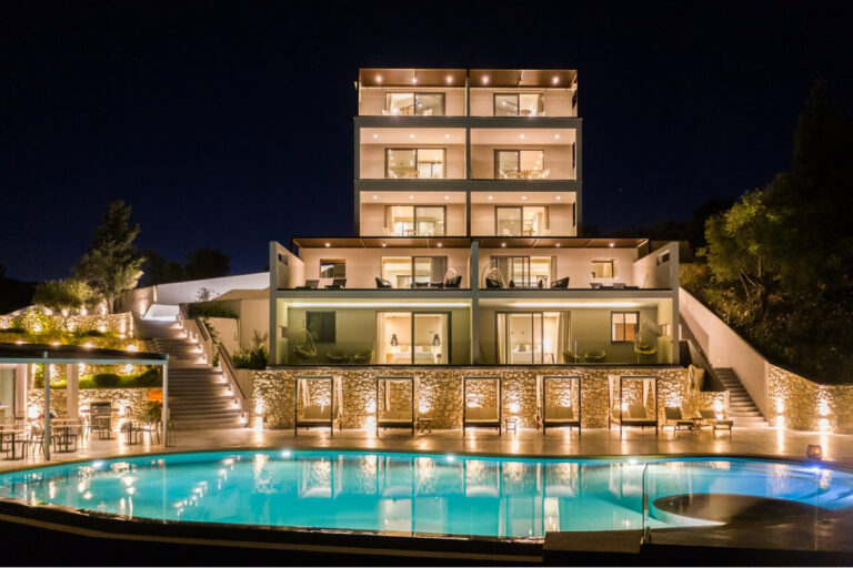 Blue Hotel