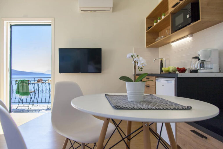 Ligia Complex Apartment Three
