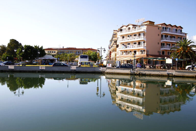 Niriko Hotel