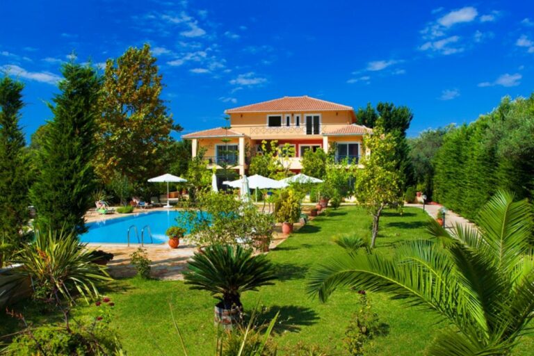 Lefkada Hotel
