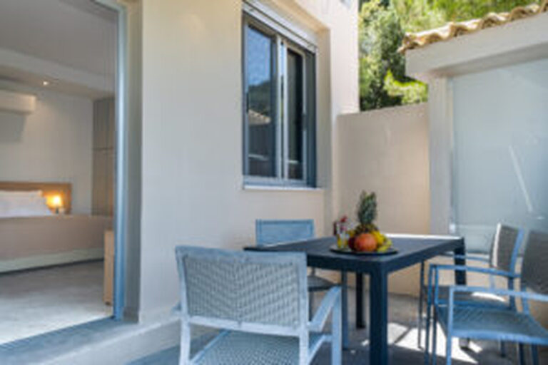Queen of the Sea Apartment E