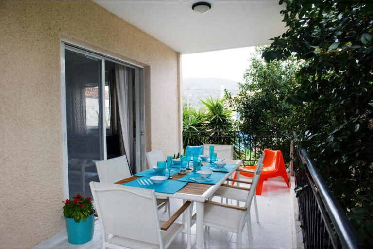The Pearl Two Bedrooms Apartment