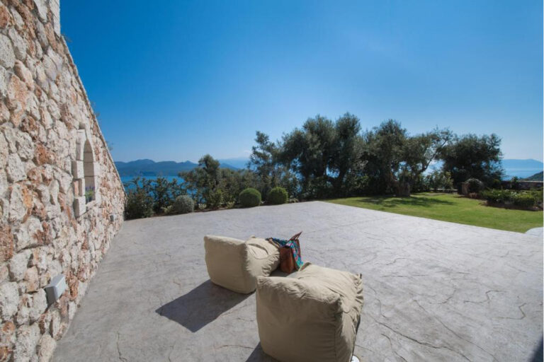 Villa Freshwater